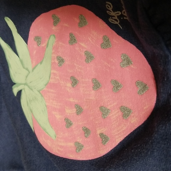 ❣5 for $25 Sale❣ Carter's Strawberry Toddler Sweatsuit Set - Size 3T - Picture 6 of 6